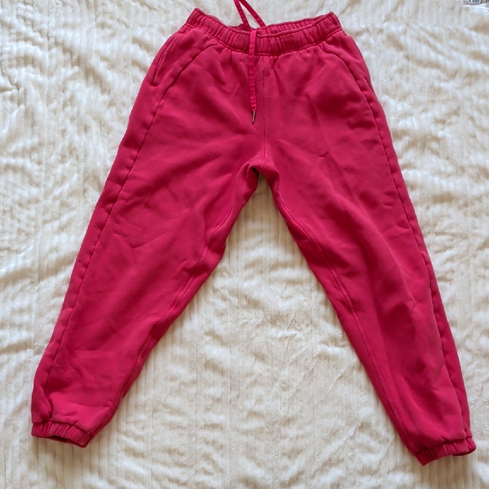 Lululemon Joggers *Spot In Pics
